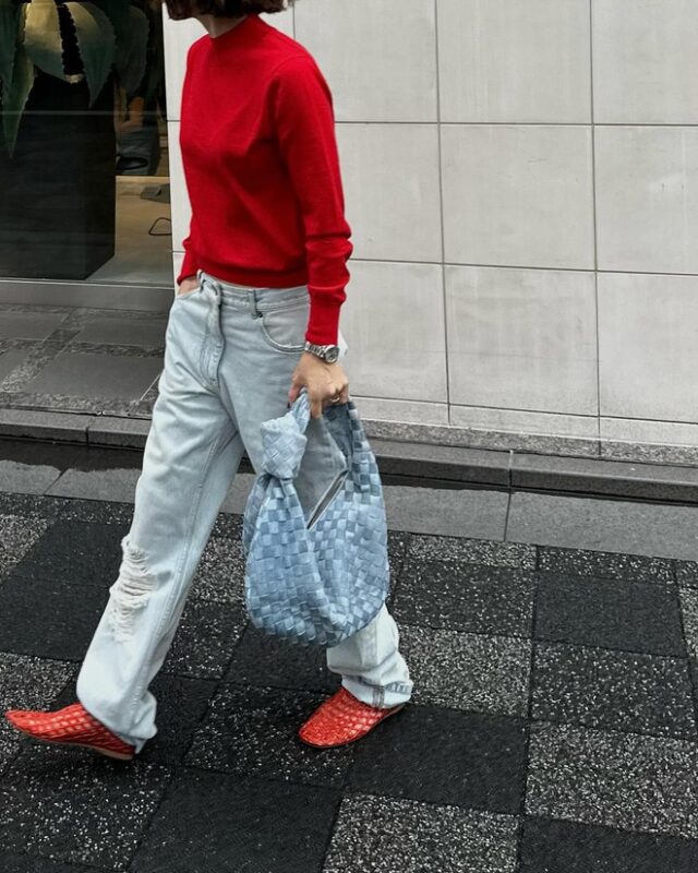 Tuyệt đối tránh giặt jeans liên tục nếu không muốn tiền mất, quần hỏng, ai cũng cần biết! 1 Tuyệt đối tránh giặt jeans liên tục nếu không muốn tiền mất, quần hỏng, ai cũng cần biết!