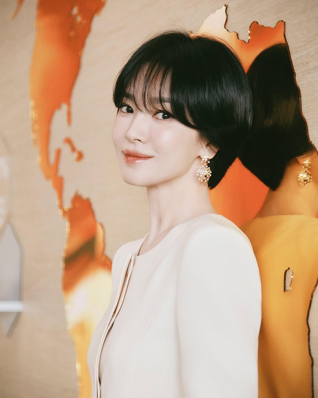 Sau tuổi 40 phụ nữ muốn giữ nhiều collagen trên mặt nhớ tránh 3 thói quen "độc hại", nếu không sẽ lão hóa nhanh, nếp nhăn nhiều sau tuoi 40 phu nu muon giu nhieu collagen tren mat nho tranh 3 thoi quen doc hai neu khong se lao hoa nhanh nep nhan nhieu