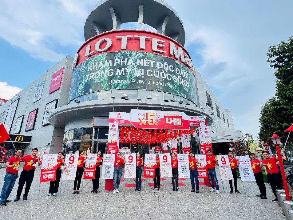 Tưng bừng đón sinh nhật LOTTE Mart Gò Vấp với hàng loạt ưu đãi độc quyền 1 Tưng bừng đón sinh nhật LOTTE Mart Gò Vấp với hàng loạt ưu đãi độc quyền tung bung don sinh nhat lotte mart go vap voi hang loat uu dai doc quyen