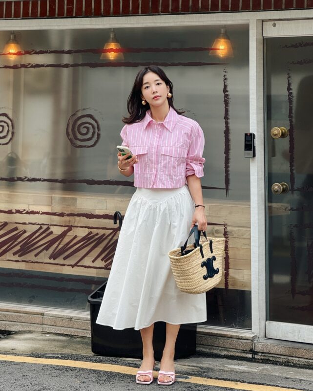 4 "siêu sao" thời trang trên 40 tuổi: Phối đồ khéo thế nào mà vẻ ngoài rất trẻ trung nhưng vẫn sang chảnh? 1 4 "siêu sao" thời trang trên 40 tuổi: Phối đồ khéo thế nào mà vẻ ngoài rất trẻ trung nhưng vẫn sang chảnh? 4 sieu sao thoi trang tren 40 tuoi phoi do kheo the nao ma ve ngoai rat tre trung nhung van sang chanh