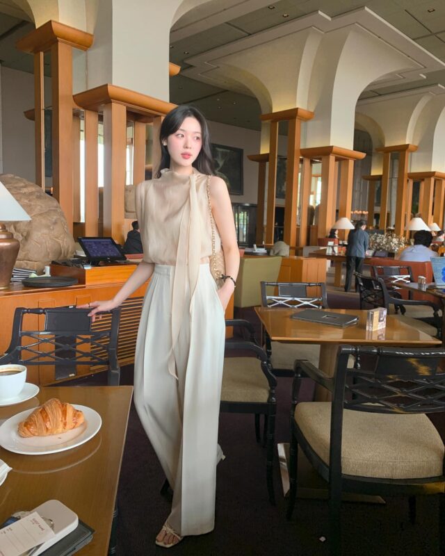 5 xu hướng quần dài "đi đâu cũng gặp", quan trọng là rất nhẹ mát để mặc trong mùa hè 1 5 xu hướng quần dài "đi đâu cũng gặp", quan trọng là rất nhẹ mát để mặc trong mùa hè 5 xu huong quan dai di dau cung gap quan trong la rat nhe mat de mac trong mua he