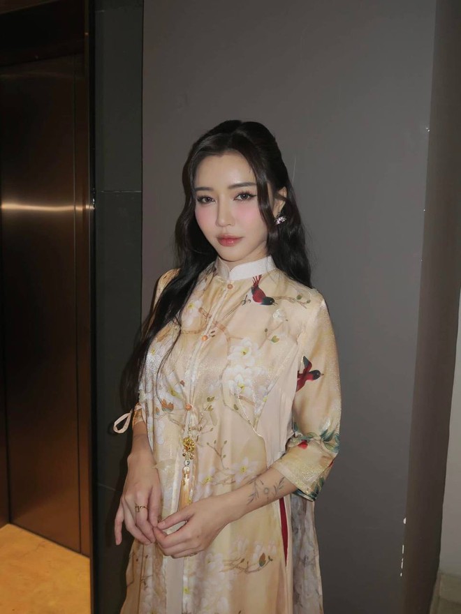 Bích Phương qua loạt cam thường: Nhan sắc nay sao lạ quá!- Ảnh 9. Bích Phương qua loạt cam thường: Nhan sắc nay sao lạ quá!- Ảnh 9.