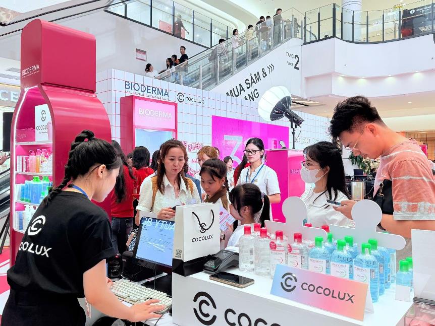 Bioderma x Cocolux: Bùi Công Nam khuấy động sân khấu Mê-Cellar Studio tại Hà Nội 1 Bioderma x Cocolux: Bùi Công Nam khuấy động sân khấu Mê-Cellar Studio tại Hà Nội bioderma x cocolux bui cong nam khuay dong san khau me cellar studio tai ha noi