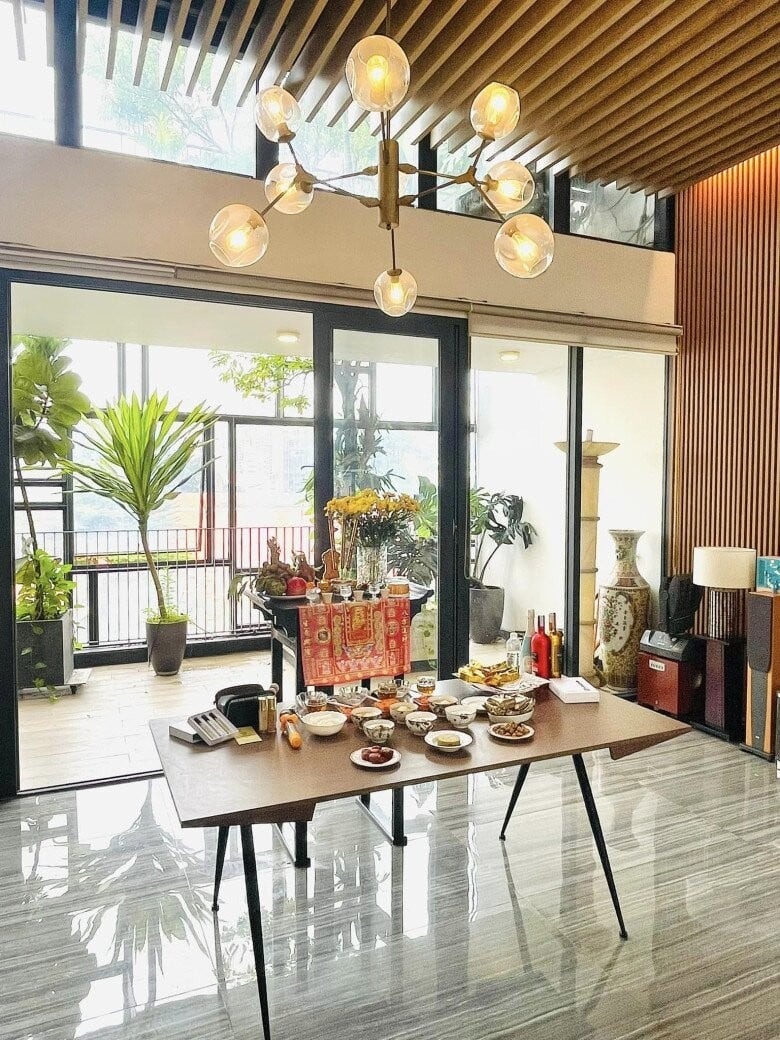 Cú lia camera 20 giây đủ để Gil Lê flex căn hộ sang chảnh, view Cú lia camera 20 giây đủ để Gil Lê flex căn hộ sang chảnh, view