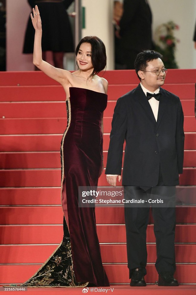 Hot lại ảnh Thư Kỳ dự Cannes 20 năm trước: Nhan sắc U50 áp đảo, không ai "lão hóa ngược" đỉnh bằng- Ảnh 4.