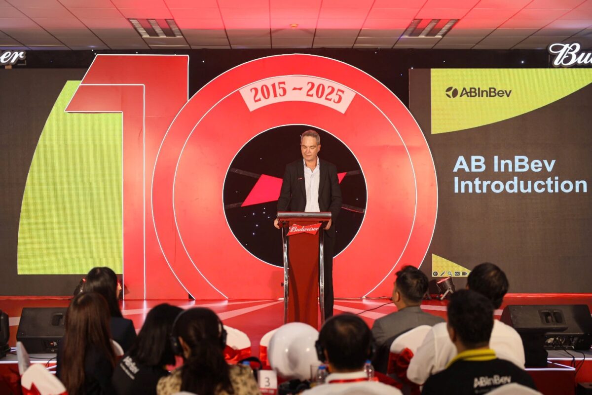 Nhà máy bia AB InBev kỷ niệm 10 năm thành lập tại Việt Nam 1 Nhà máy bia AB InBev kỷ niệm 10 năm thành lập tại Việt Nam nha may bia ab inbev ky niem 10 nam thanh lap tai viet nam