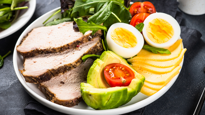 Nhiều bạn trẻ gặp biến chứng nghiêm trọng vì ăn kiêng Keto sai cách!- Ảnh 1. Nhiều bạn trẻ gặp biến chứng nghiêm trọng vì ăn kiêng Keto sai cách!- Ảnh 1.