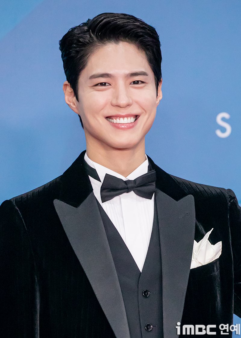 Suzy đẹp xuất sắc bên cạnh Park Bo Gum, hẳn là vì có thêm 1 danh phận khác sau 7 năm- Ảnh 12. Suzy đẹp xuất sắc bên cạnh Park Bo Gum, hẳn là vì có thêm 1 danh phận khác sau 7 năm- Ảnh 12.
