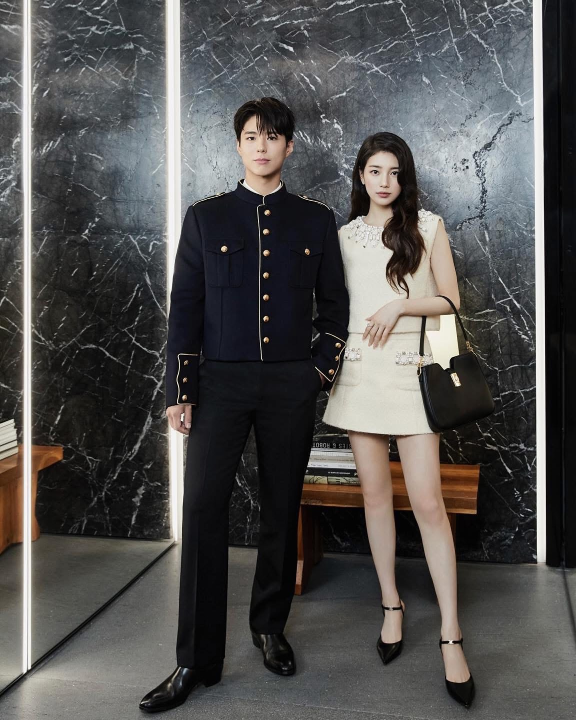 Suzy đẹp xuất sắc bên cạnh Park Bo Gum, hẳn là vì có thêm 1 danh phận khác sau 7 năm- Ảnh 14. Suzy đẹp xuất sắc bên cạnh Park Bo Gum, hẳn là vì có thêm 1 danh phận khác sau 7 năm- Ảnh 14.