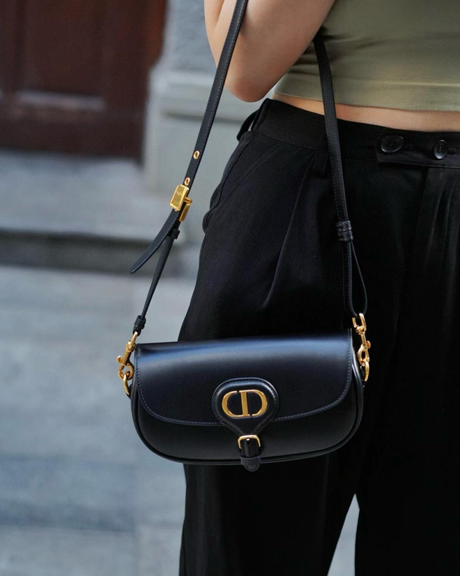 Vì sao túi Dior là biểu tượng của nước Pháp?- Ảnh 17.