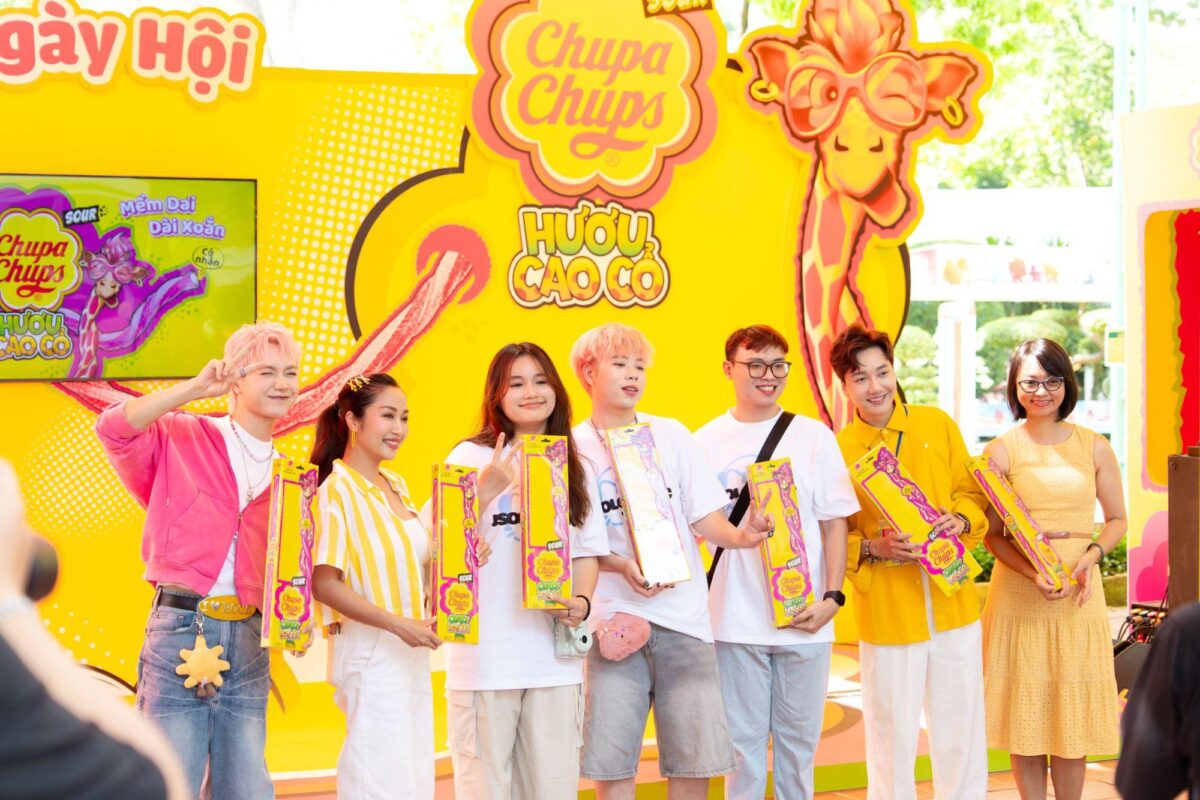 Chupa Chups ra mắt kẹo dẻo hươu cao cổ Giraffe – món quà “Mãi Vui” dịp Quốc tế Thiếu nhi chupa chups ra mat keo deo huou cao co giraffe mon qua mai vui dip quoc te thieu nhi