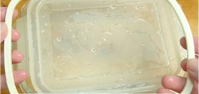 Dùng hộp nhựa, hộp thủy tinh đựng thực phẩm, khi rửa đừng quên bộ phận này: Nhiều người dùng giờ mới biết 1 Dùng hộp nhựa, hộp thủy tinh đựng thực phẩm, khi rửa đừng quên bộ phận này: Nhiều người dùng giờ mới biết dung hop nhua hop thuy tinh dung thuc pham khi rua dung quen bo phan nay nhieu nguoi dung gio moi biet