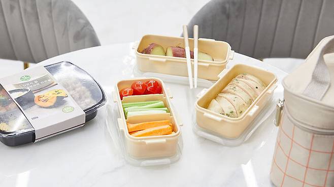 Muốn giảm cân nhanh, tôi quyết định cắt hết carbonhydrate: Sự thay đổi ở mái tóc và kinh nguyệt sau đó khiến tôi phải hối hận 1 Muốn giảm cân nhanh, tôi quyết định cắt hết carbonhydrate: Sự thay đổi ở mái tóc và kinh nguyệt sau đó khiến tôi phải hối hận muon giam can nhanh toi quyet dinh cat het carbonhydrate su thay doi o mai toc va kinh nguyet sau do khien toi phai hoi han