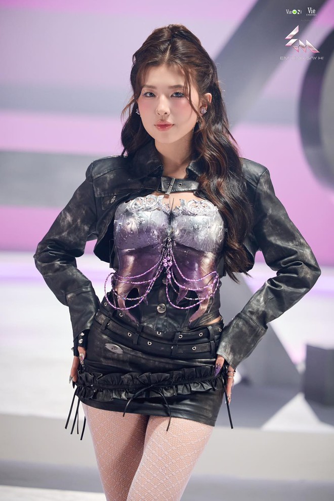 Mỹ nữ "Red Flag" hot rần rần YouTube đang được ví như Suzy là ai?- Ảnh 4.