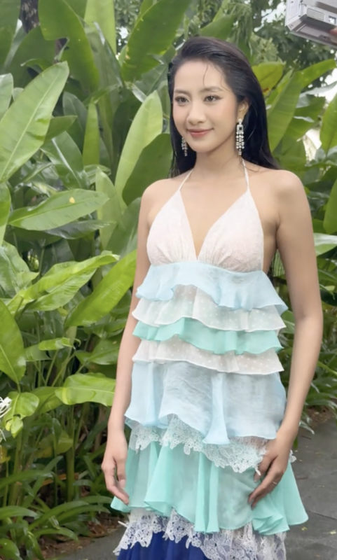 Trình catwalk của Tân Hoa hậu Việt Nam gây bất ngờ nhưng nhan sắc mới là điều tranh cãi 1 Trình catwalk của Tân Hoa hậu Việt Nam gây bất ngờ nhưng nhan sắc mới là điều tranh cãi trinh catwalk cua tan hoa hau viet nam gay bat ngo nhung nhan sac moi la dieu tranh cai