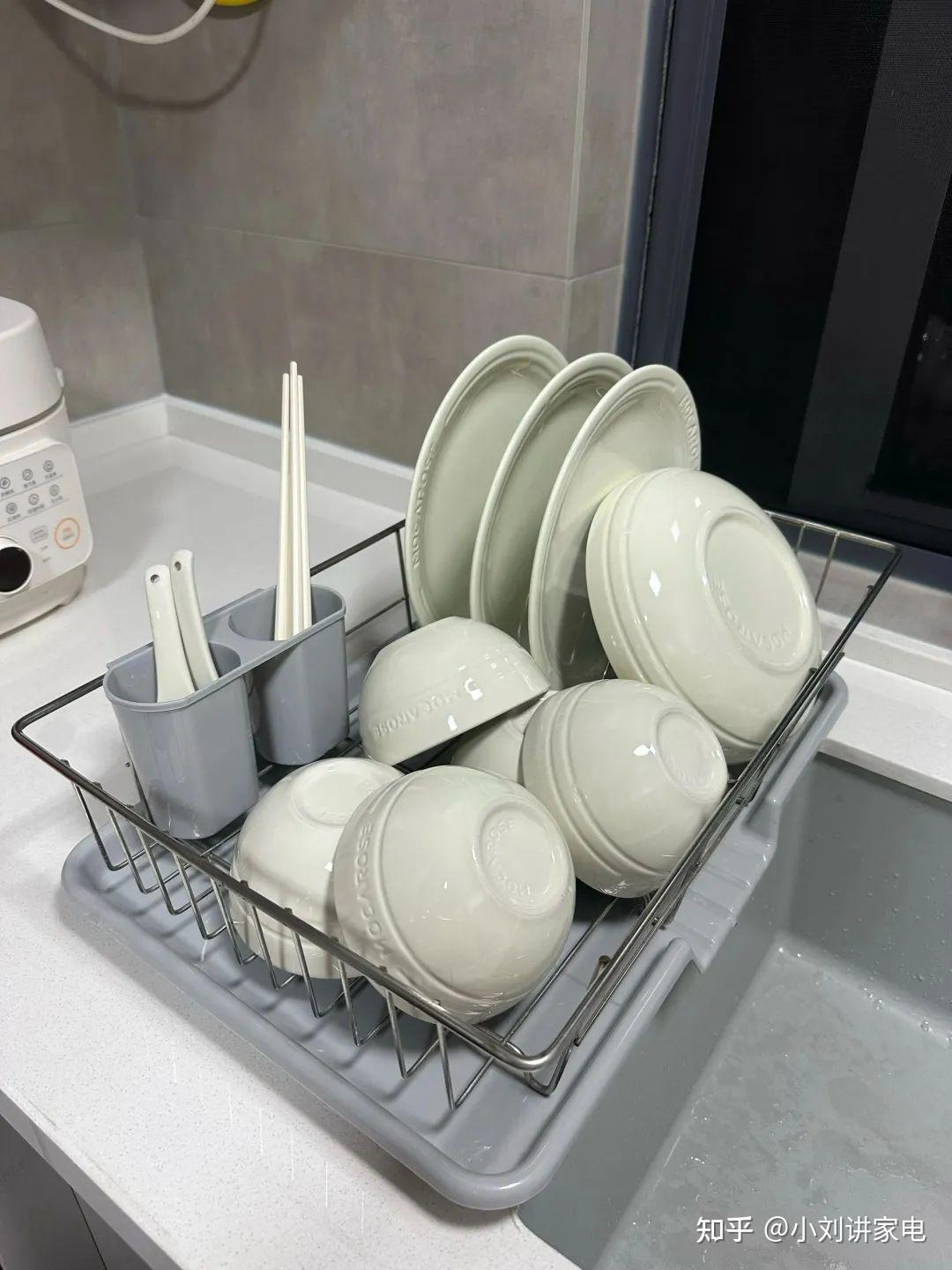 8 mẹo “thay đồ” cực rẻ của người dì trung niên: Chi phí chỉ bằng 1/10 mà hiệu quả không ngờ- Ảnh 4.