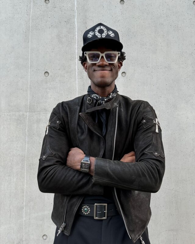 Chàng trai mặc đẹp nhất TikTok phốt đồ Miu Miu quá tệ: 470 triệu cho 2 chiếc áo bung khuy, rớt khoá ngay khi unbox 1 Chàng trai mặc đẹp nhất TikTok phốt đồ Miu Miu quá tệ: 470 triệu cho 2 chiếc áo bung khuy, rớt khoá ngay khi unbox chang trai mac dep nhat tiktok phot do miu miu qua te 470 trieu cho 2 chiec ao bung khuy rot khoa ngay khi unbox