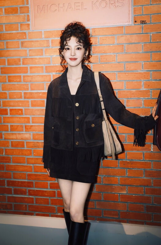 Chương Nhược Nam phá cách nhưng thành công quá! 1 Chương Nhược Nam phá cách nhưng thành công quá! chuong nhuoc nam pha cach nhung thanh cong qua