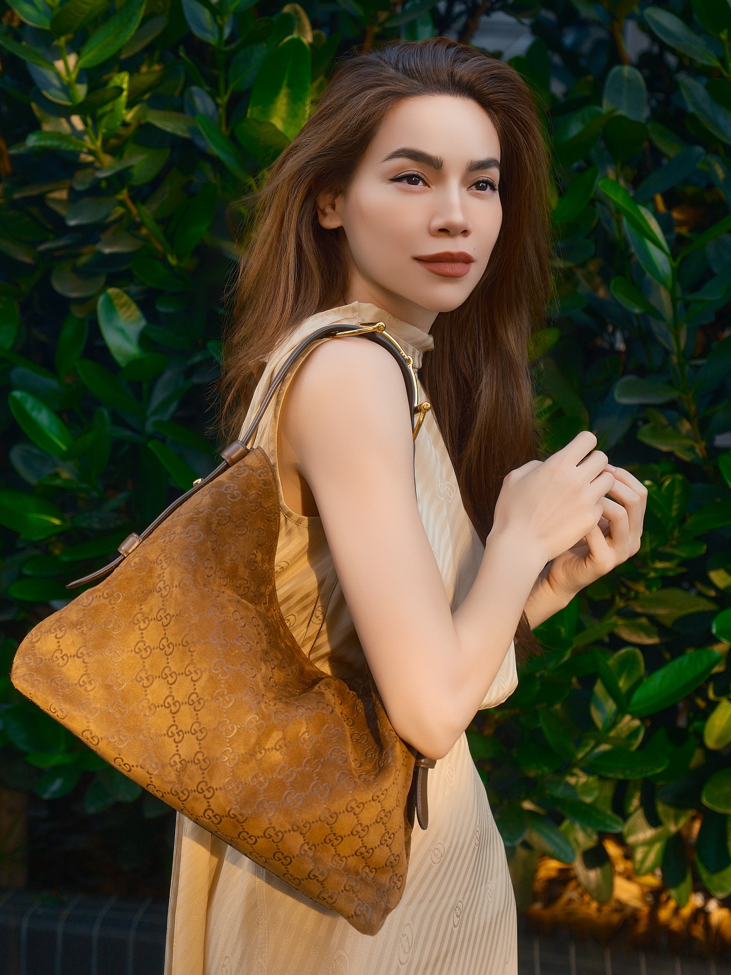 Gương mặt rất lạ của Hà Hồ- Ảnh 4.