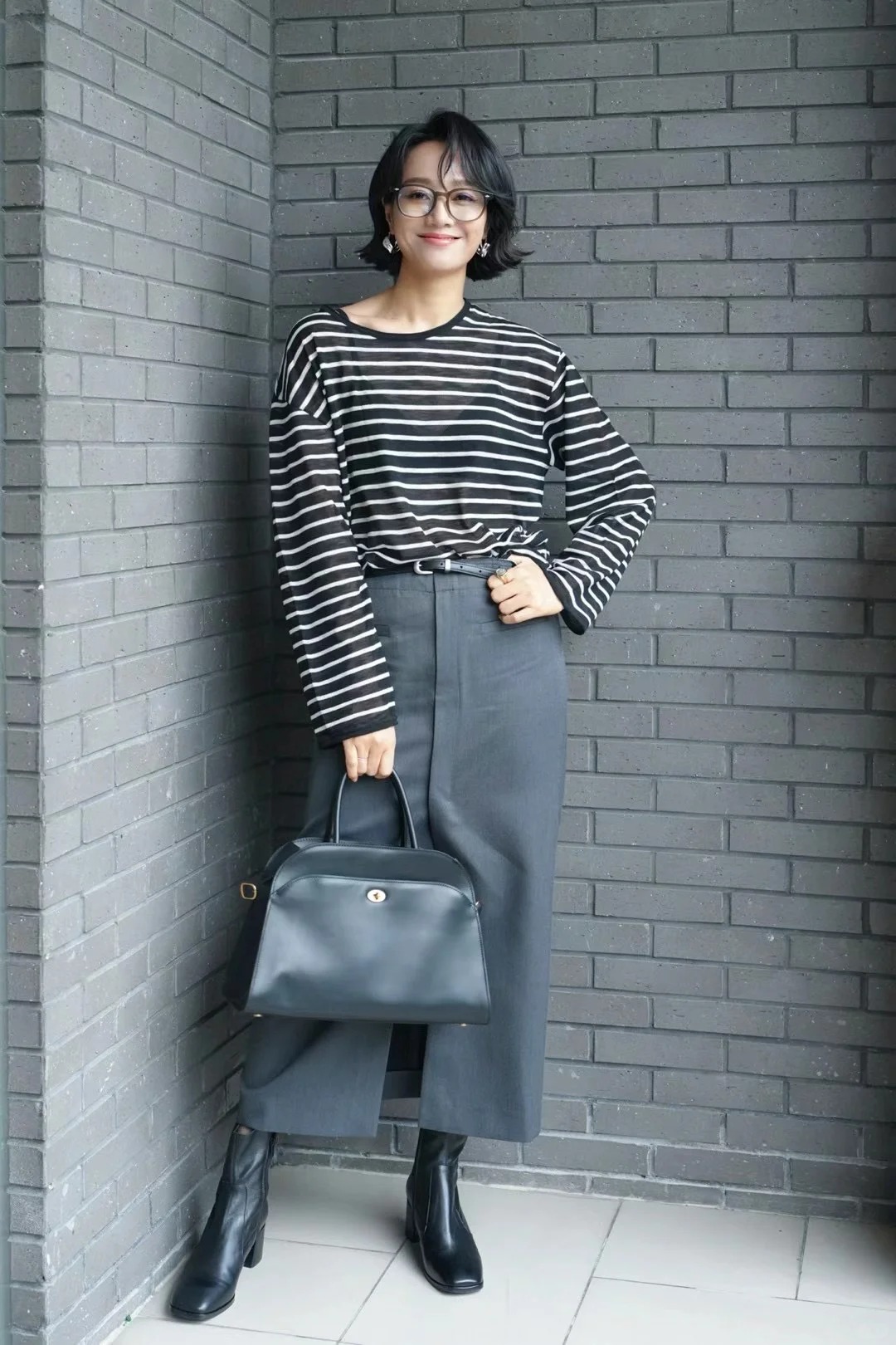 Không phải blazer hay váy hoa, 