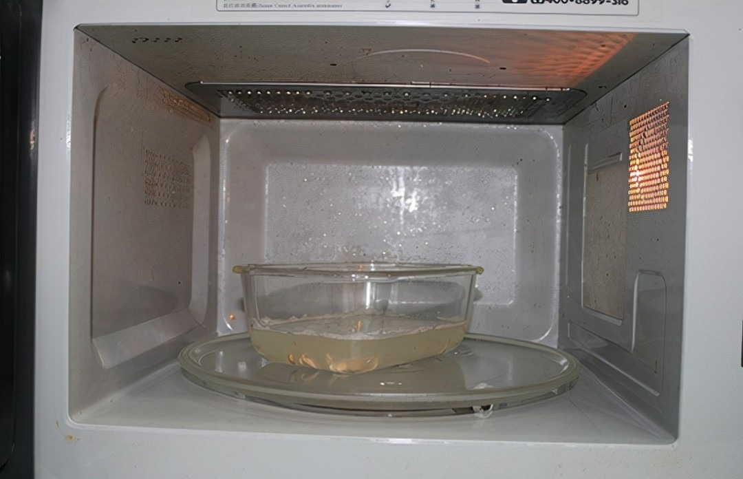 Lạy trời sống 40 năm mới biết 5 mẹo "quý hơn vàng": Giúp nhà sạch như mới xây, không tốn mồ hôi dọn dẹp! lay troi song 40 nam moi biet 5 meo quy hon vang giup nha sach nhu moi xay khong ton mo hoi don dep