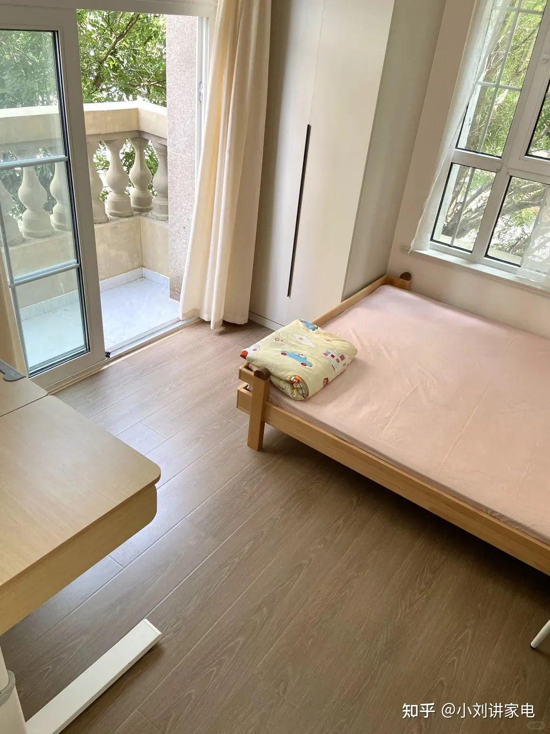 Mẹ 8X mua nhà 140m² sau ly hôn: Sống cùng 2 con trong không gian tràn ngập ánh sáng và bình yên- Ảnh 8.