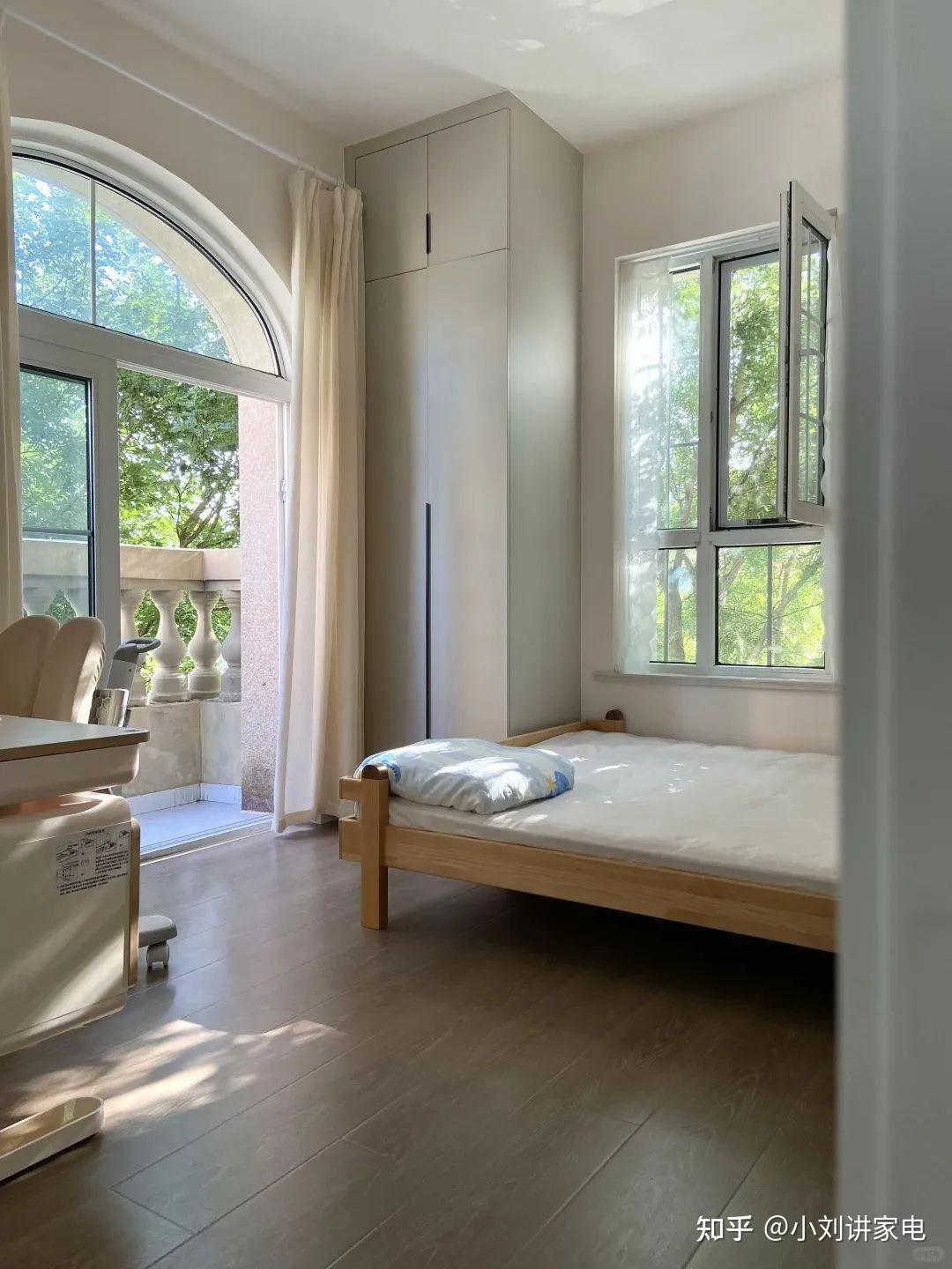 Mẹ 8X mua nhà 140m² sau ly hôn: Sống cùng 2 con trong không gian tràn ngập ánh sáng và bình yên- Ảnh 9.