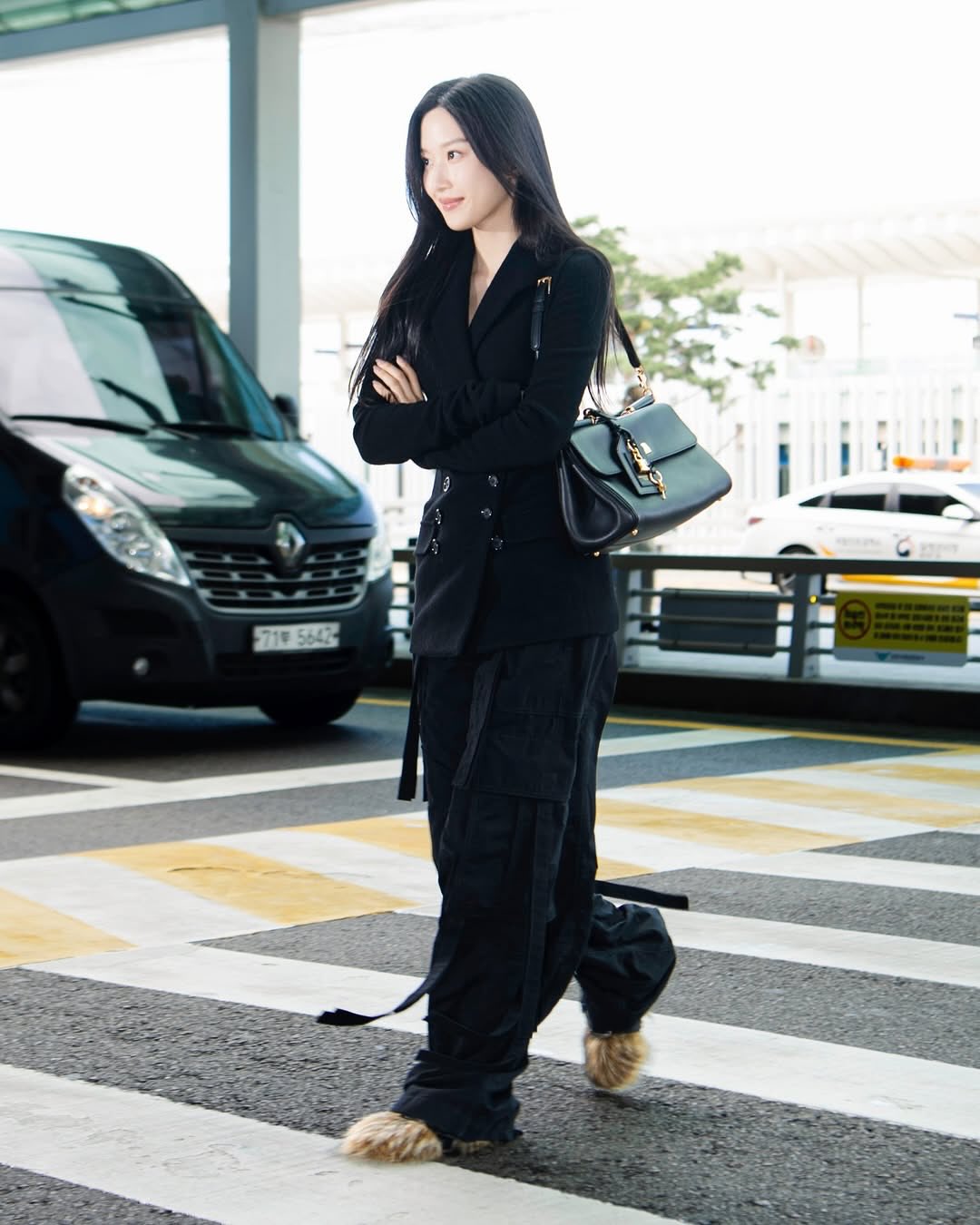 Moon Ga Young đã sợ hở bạo- Ảnh 4.