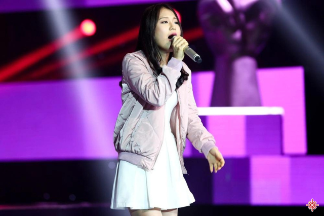 "Nữ thần màn LED" khiến cả triệu người mê mẩn: Hóa ra là mỹ nhân eo nhỏ nhất Vbiz- Ảnh 9. "Nữ thần màn LED" khiến cả triệu người mê mẩn: Hóa ra là mỹ nhân eo nhỏ nhất Vbiz- Ảnh 9.