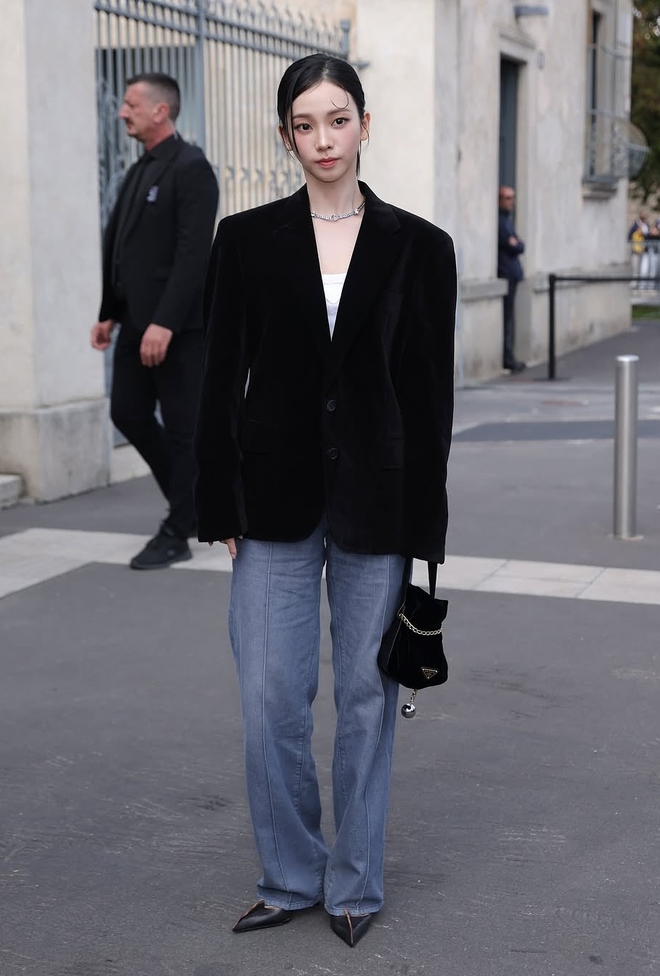 Show Prada hiu hắt đến tội, dàn Đại sứ đồng loạt mất tích vì đâu?- Ảnh 4.