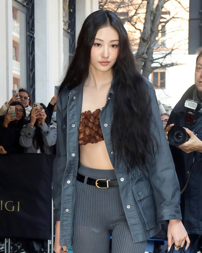 Show Prada hiu hắt đến tội, dàn Đại sứ đồng loạt mất tích vì đâu?- Ảnh 9.