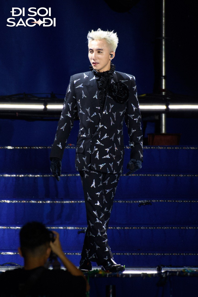 Sơn Tùng M-TP được khen mặc đẹp hơn người mẫu 1m8 của Balenciaga, có xứng đáng?- Ảnh 2.