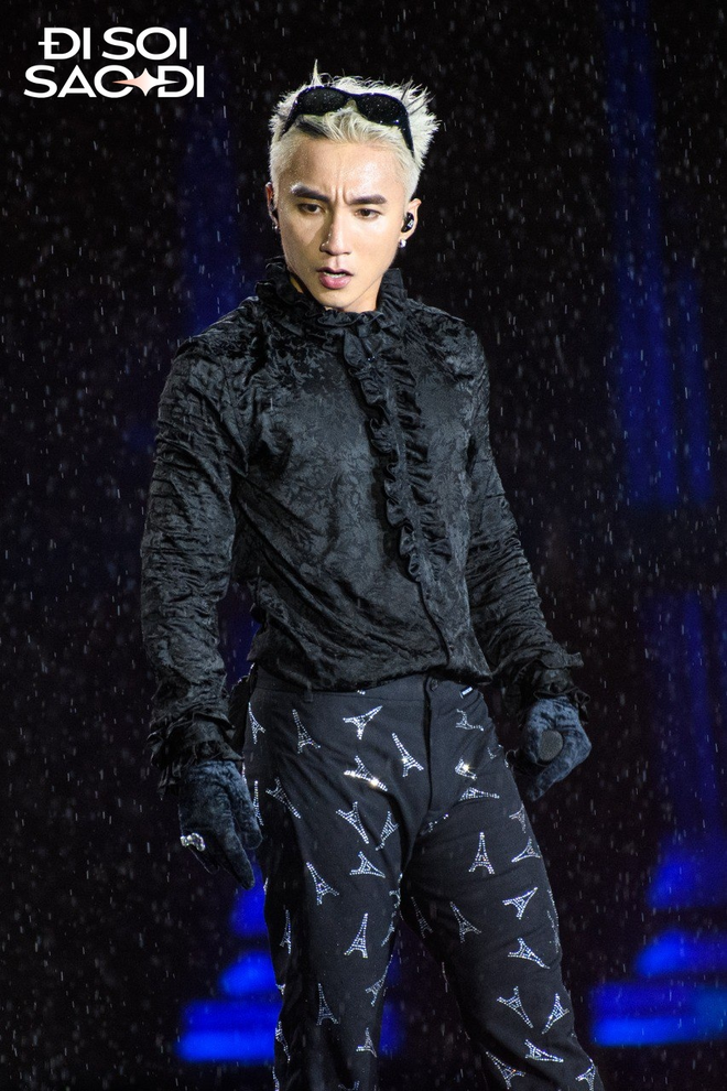 Sơn Tùng M-TP được khen mặc đẹp hơn người mẫu 1m8 của Balenciaga, có xứng đáng?- Ảnh 6.