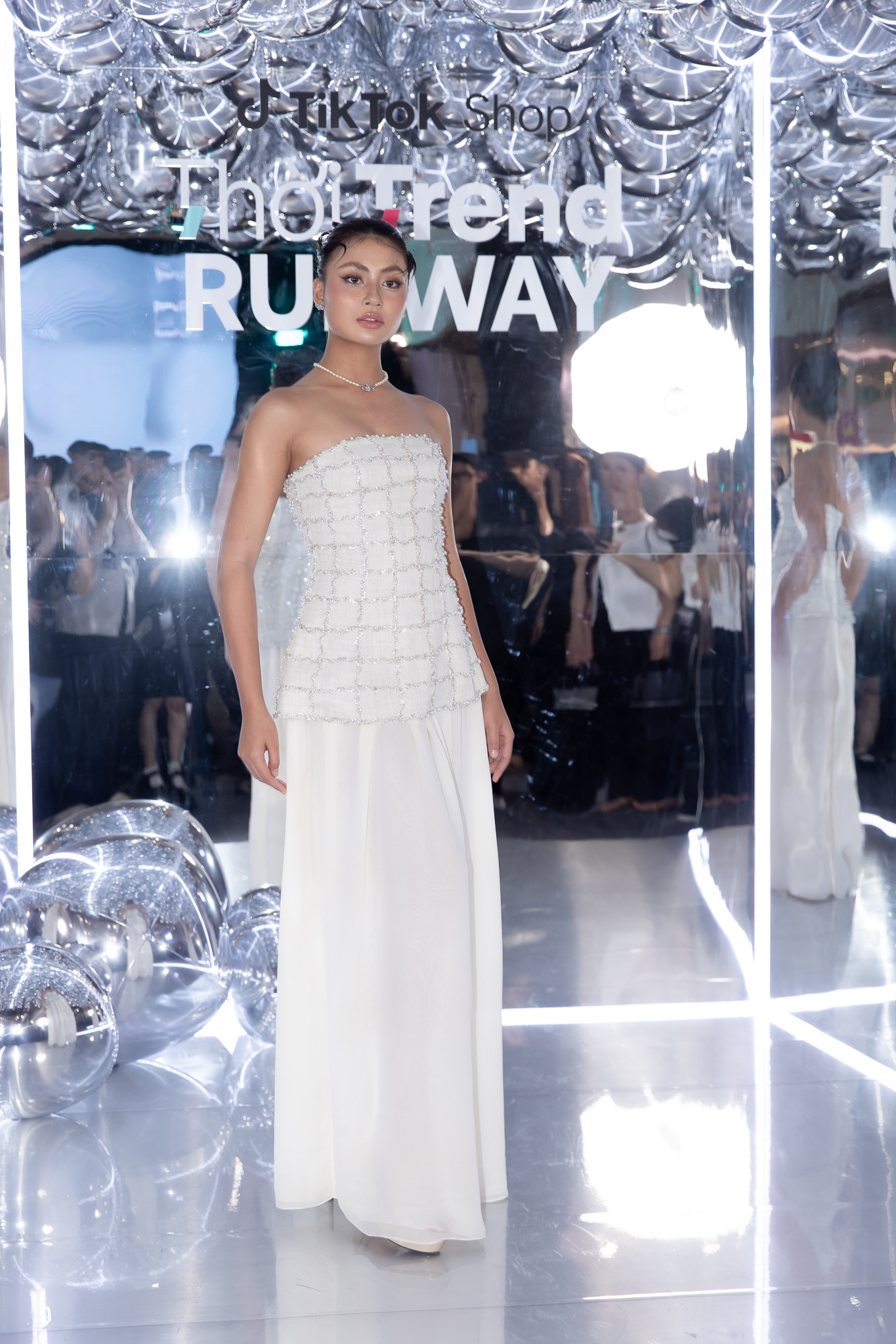 Thảm đỏ TikTok Shop Fashion Show: Sao Việt và fashionista “đổ bộ”, visual bùng nổ- Ảnh 3.