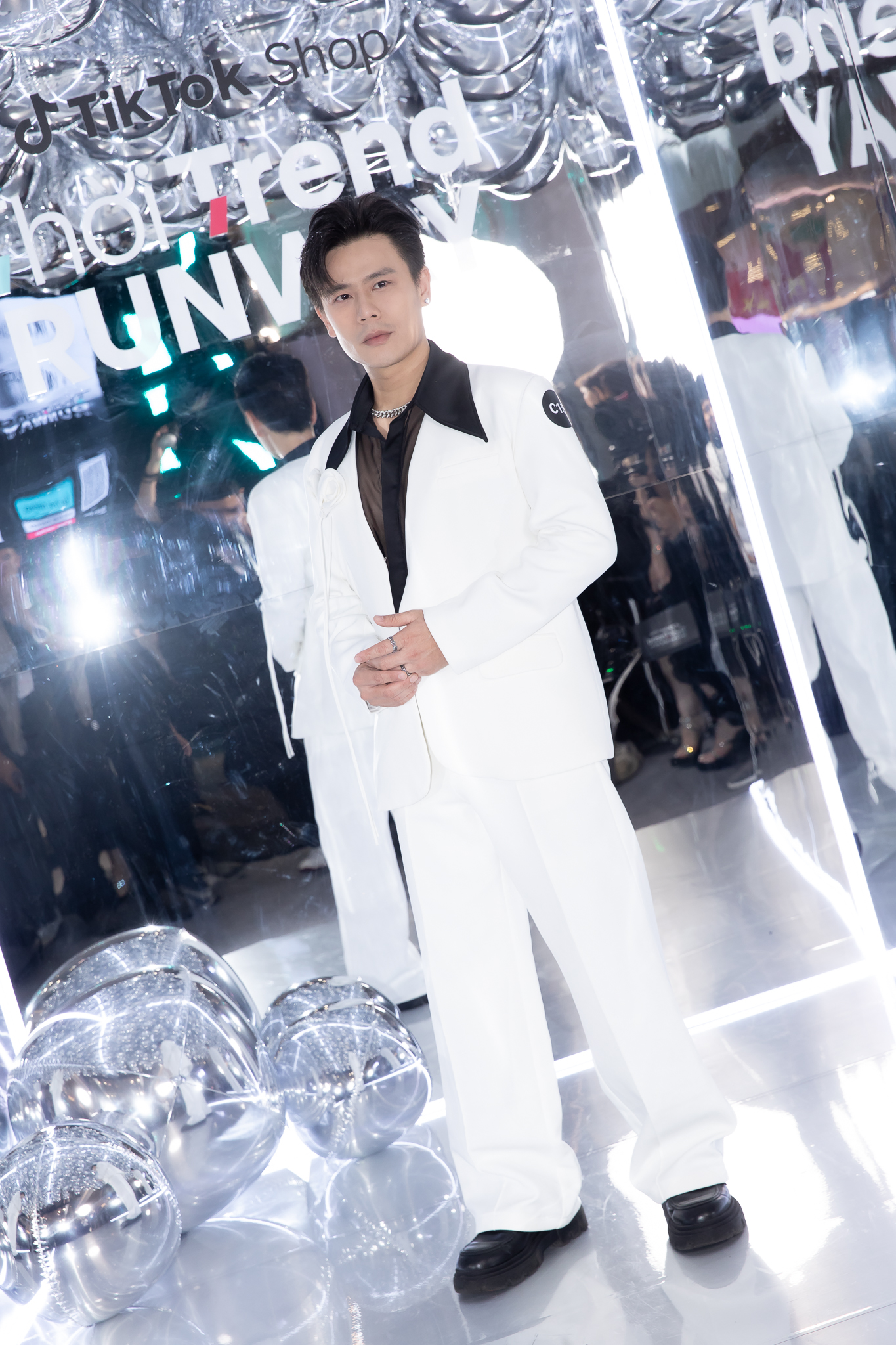 Thảm đỏ TikTok Shop Fashion Show: Sao Việt và fashionista “đổ bộ”, visual bùng nổ- Ảnh 6.