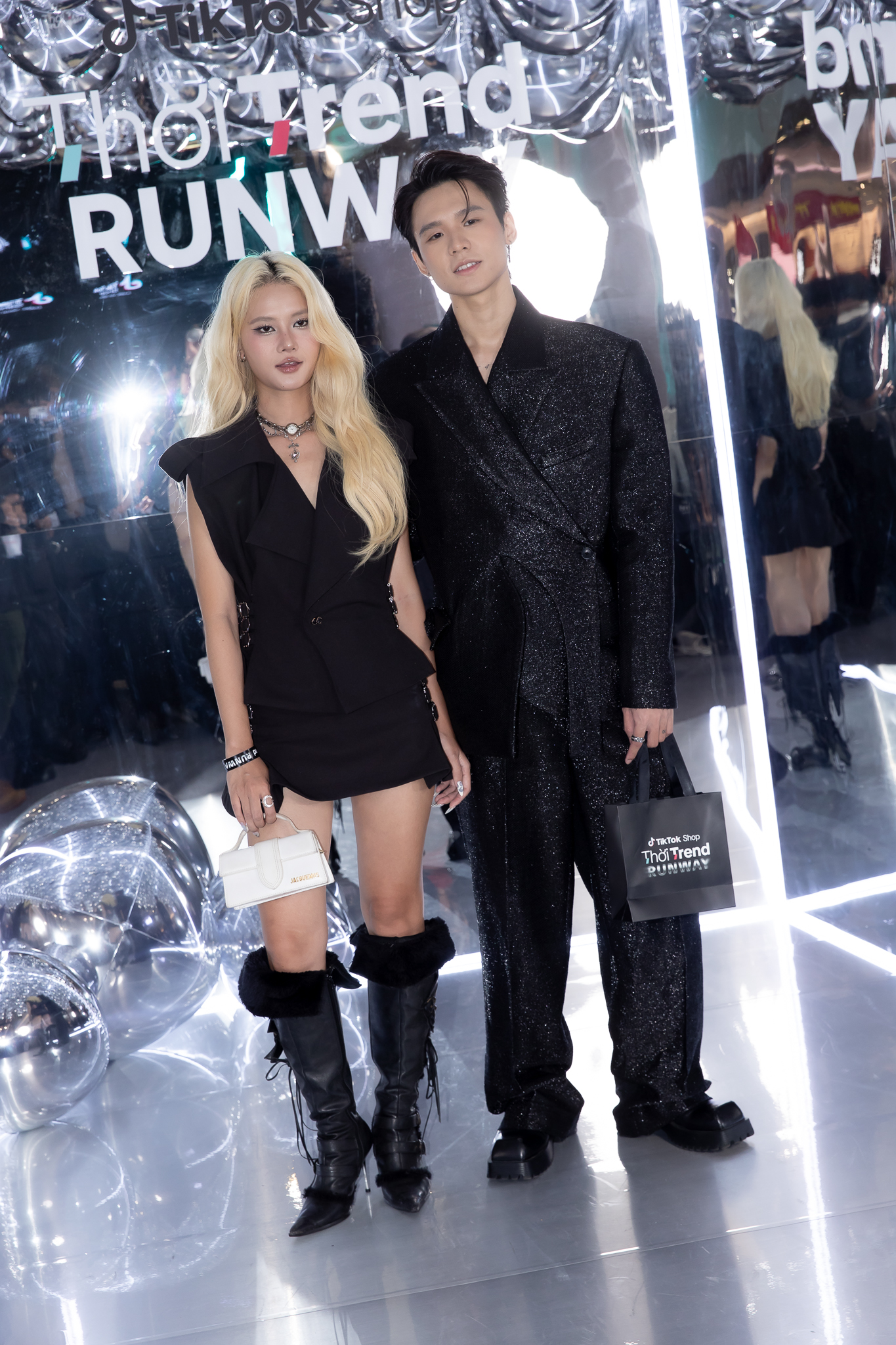 Thảm đỏ TikTok Shop Fashion Show: Sao Việt và fashionista “đổ bộ”, visual bùng nổ- Ảnh 8.
