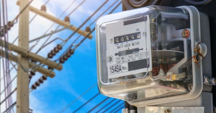 Tiền điện tăng nhanh, lắp công tơ phụ trong nhà liệu có hợp pháp?- Ảnh 2.