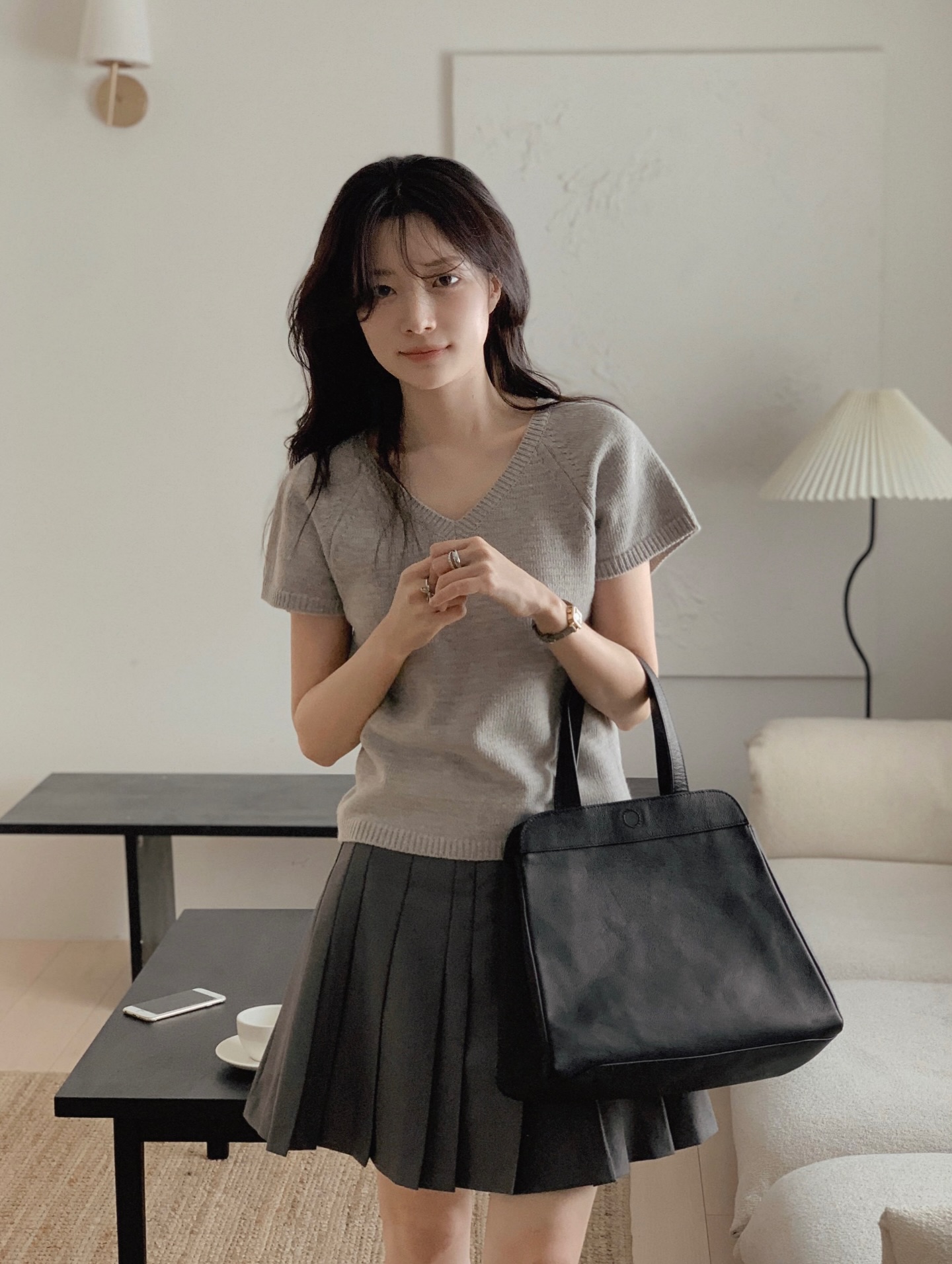 Vào mùa thu, chị em cứ mặc 5 món thời trang này là trẻ trung nhất- Ảnh 2.