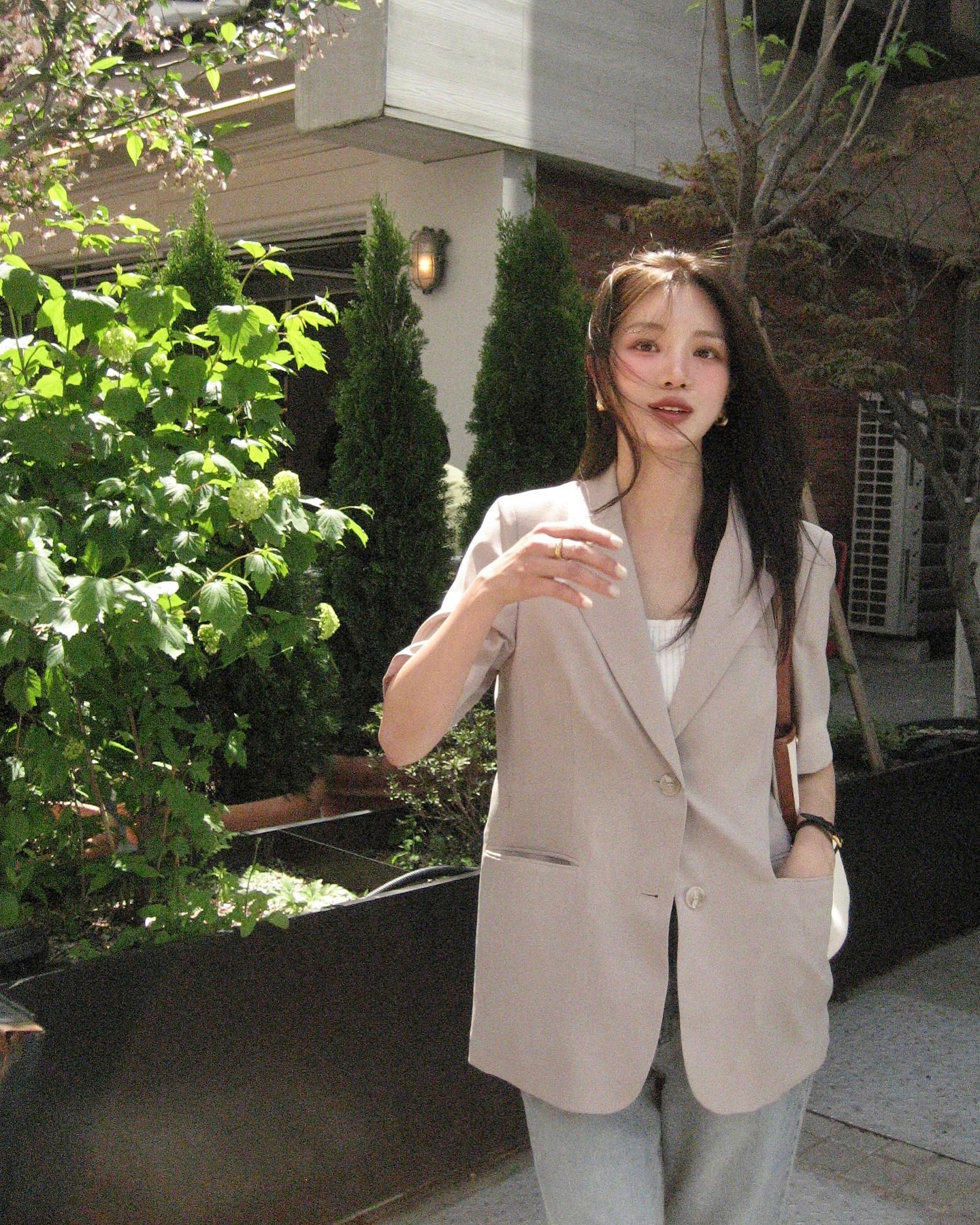 Vào mùa thu, chị em cứ mặc 5 món thời trang này là trẻ trung nhất- Ảnh 3.