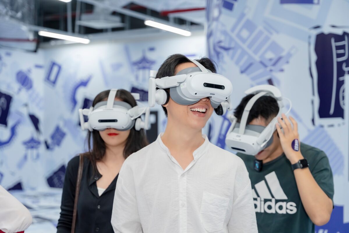 Vũ trụ VR City cập bến Việt Nam Trải nghiệm nhập vai đỉnh cao từ Singapore đến TP.HCM 1 Vũ trụ VR City cập bến Việt Nam Trải nghiệm nhập vai đỉnh cao từ Singapore đến TP.HCM vu tru vr city cap ben viet nam trai nghiem nhap vai dinh cao tu singapore den tp hcm