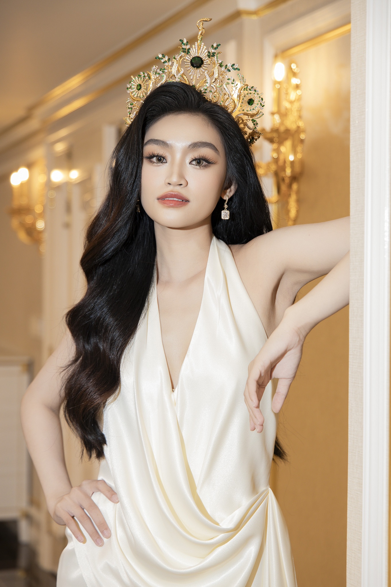 Miss Grand Yến Nhi hết bị chê, còn được so sánh với Thuỳ Tiên- Ảnh 7. Miss Grand Yến Nhi hết bị chê, còn được so sánh với Thuỳ Tiên- Ảnh 7.