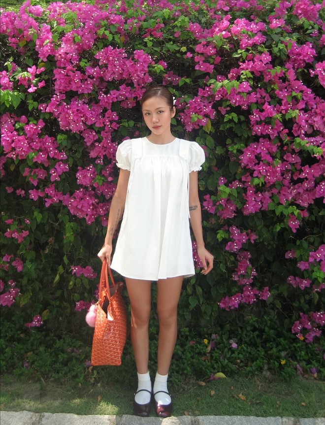 Phương Ly từ da trắng thành nâu quá nhanh, phương pháp nào làm được như vậy?- Ảnh 2. Phương Ly từ da trắng thành nâu quá nhanh, phương pháp nào làm được như vậy?- Ảnh 2.