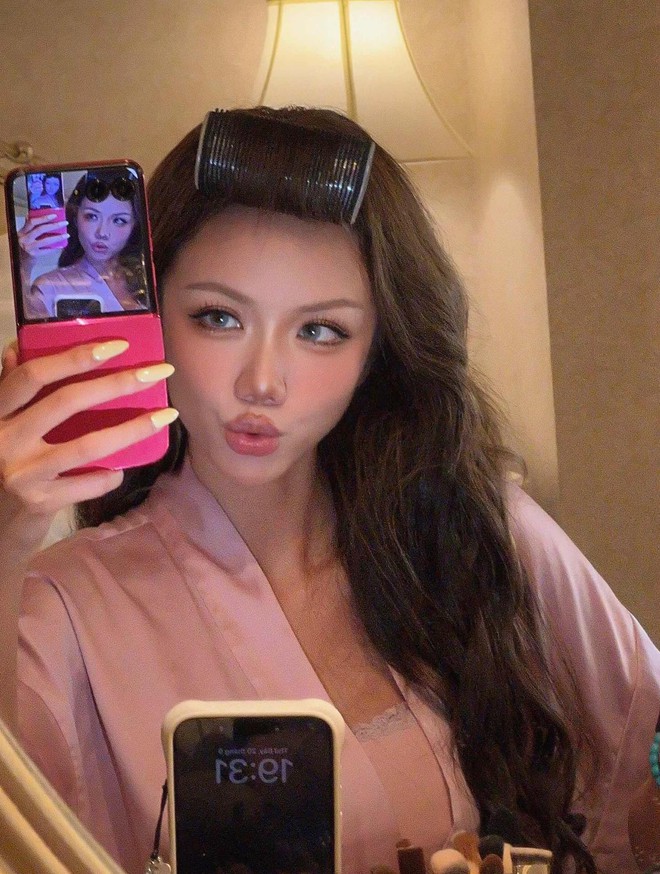 Phương Ly từ da trắng thành nâu quá nhanh, phương pháp nào làm được như vậy?- Ảnh 4. Phương Ly từ da trắng thành nâu quá nhanh, phương pháp nào làm được như vậy?- Ảnh 4.